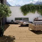 Dalle Céramique OUDH Pino Ozaé Graviers Déco, dalle effet bois clair antidérapante pour terrasse extérieure